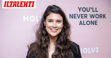 Maryam Razavin esikoisdokumentti nähdään tv:ssä .